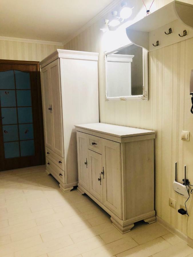 Classic Apartment Boryspil Luaran gambar