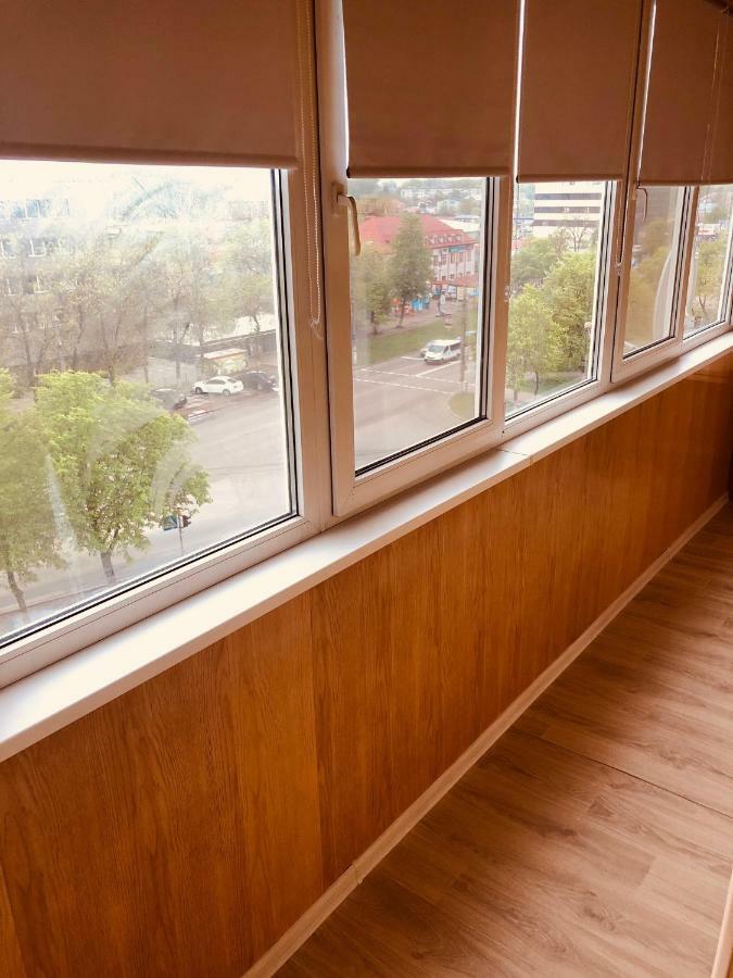 Classic Apartment Boryspil Luaran gambar