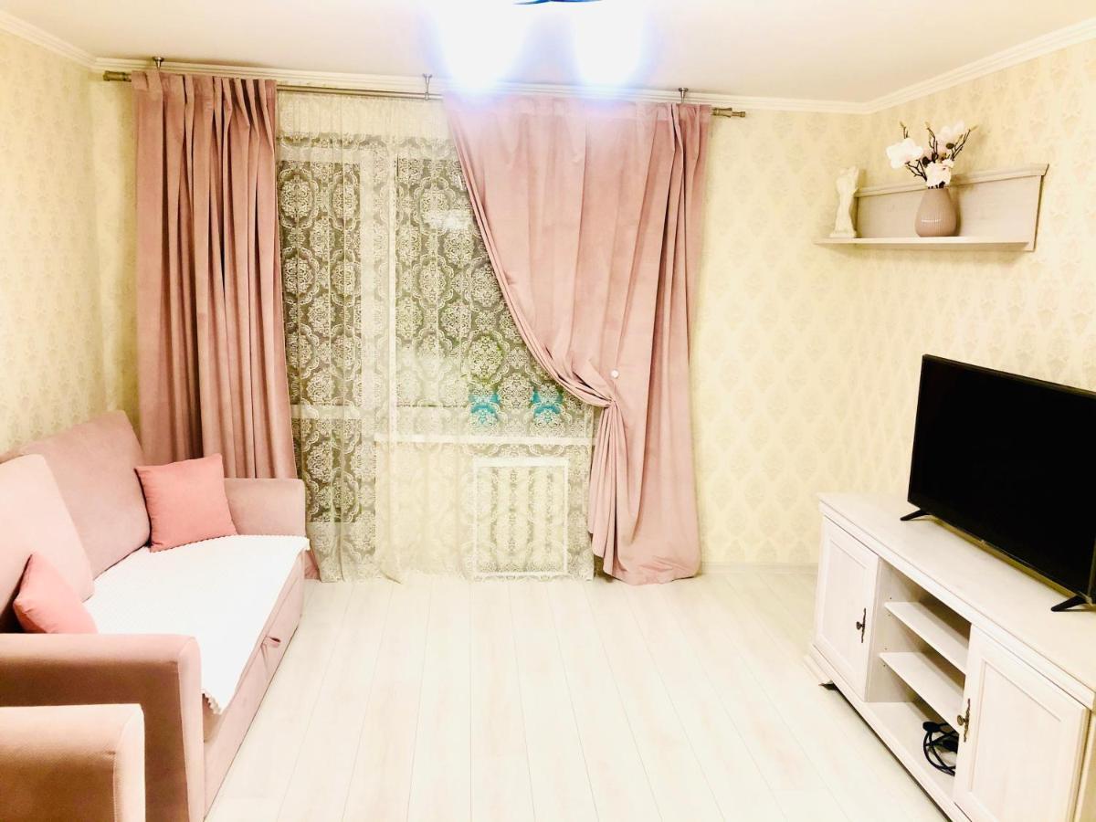 Classic Apartment Boryspil Luaran gambar